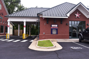 Leesburg Branch with Drive Thru and ATM